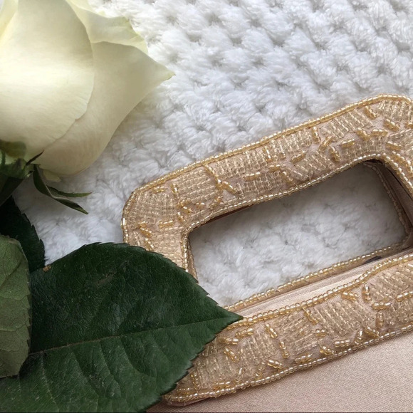 🎄Bijoux Terner  Vintage Satin Cream Evening Bag - Picture 2 of 7